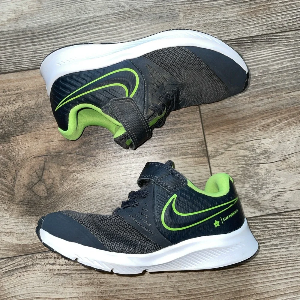 Nike Star Runner 2.0 Gray Lime Green Kids Shoes 10.5C AT1801-004